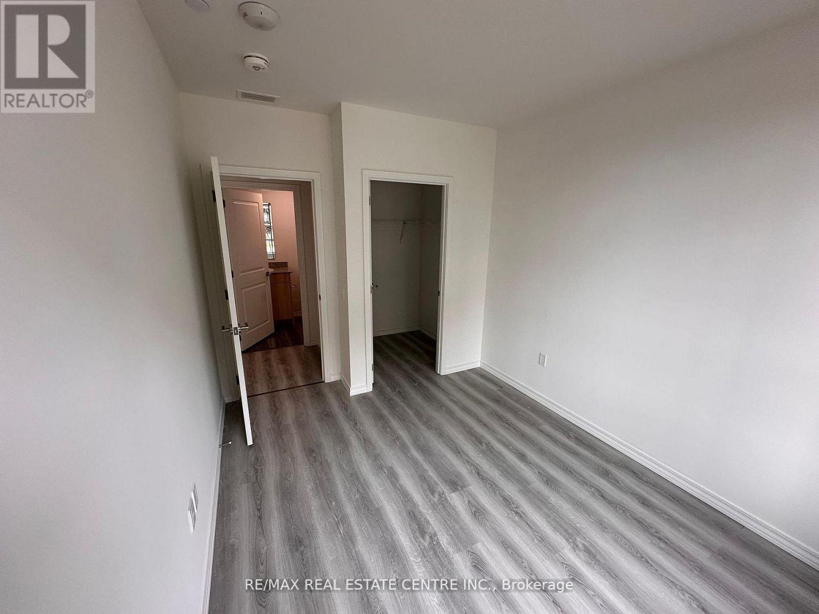 101 - 181 Elmira Road, Guelph, Ontario  N1K 1R2 - Photo 16 - X12875826