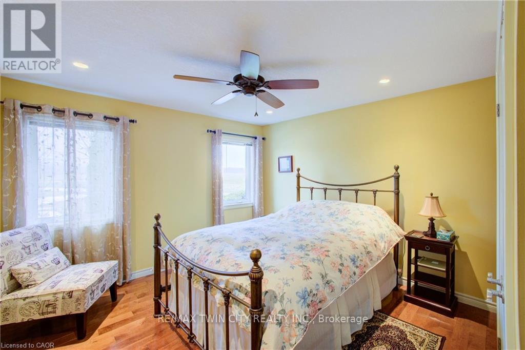 122287 Concession 8 Road, West Grey, Ontario  N0G 1C0 - Photo 33 - X12967480