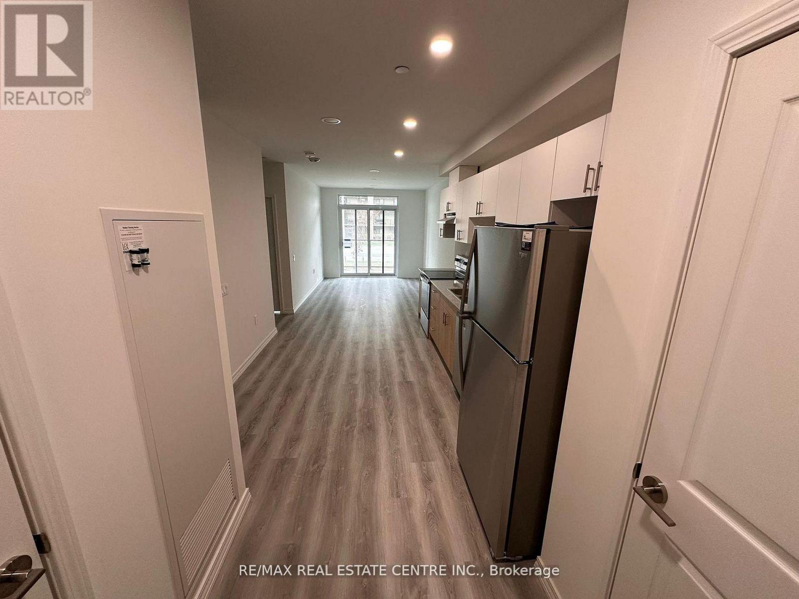 101 - 181 Elmira Road, Guelph, Ontario  N1K 1R2 - Photo 9 - X12875826