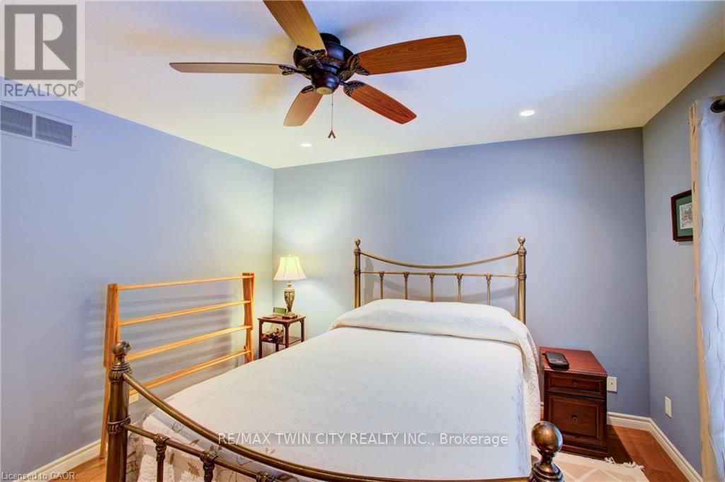 122287 Concession 8 Road, West Grey, Ontario  N0G 1C0 - Photo 31 - X12967480