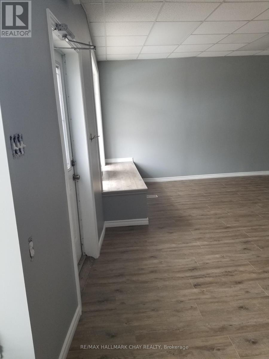 Ground Floor Front - 17 Queen Street S, New Tecumseth (Tottenham), Ontario  L0G 1W0 - Photo 5 - N12984518