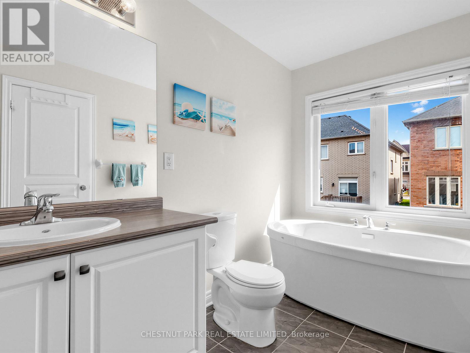 11 Constable Street, Aurora, Ontario  L4G 1B7 - Photo 19 - N12984700