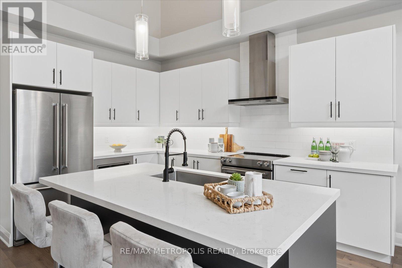 19 Vern Robertson Gate, Uxbridge, Ontario  L9P 0R9 - Photo 16 - N12984744