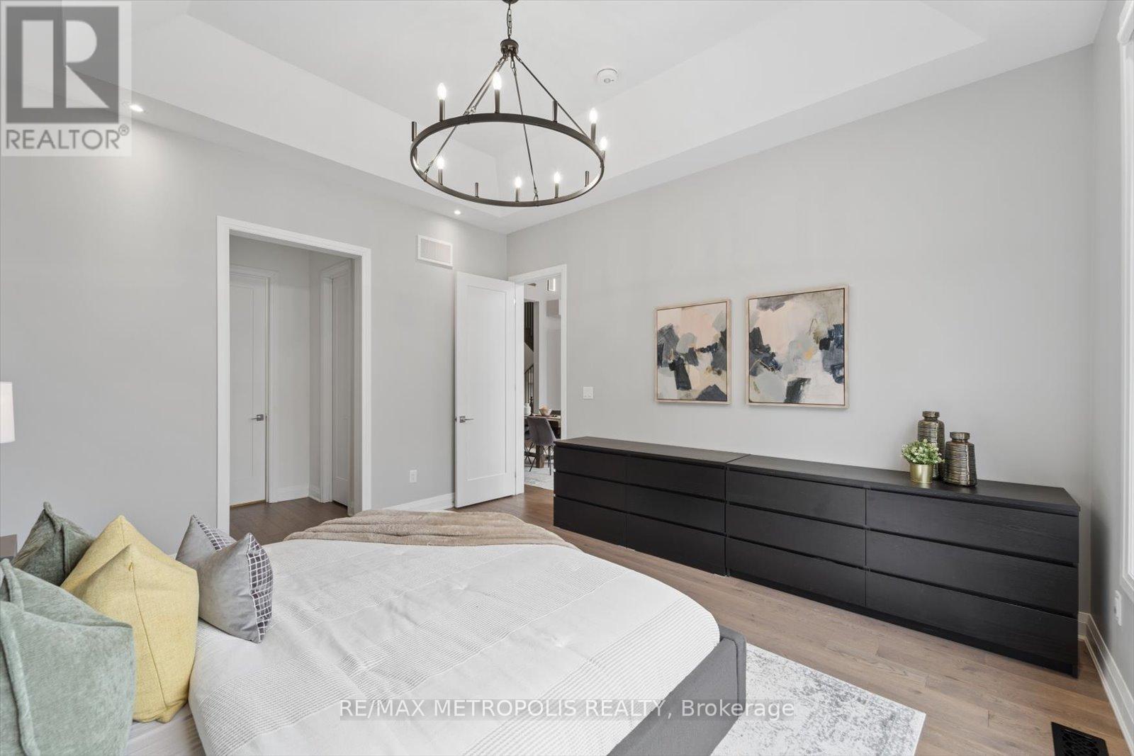 19 Vern Robertson Gate, Uxbridge, Ontario  L9P 0R9 - Photo 24 - N12984744