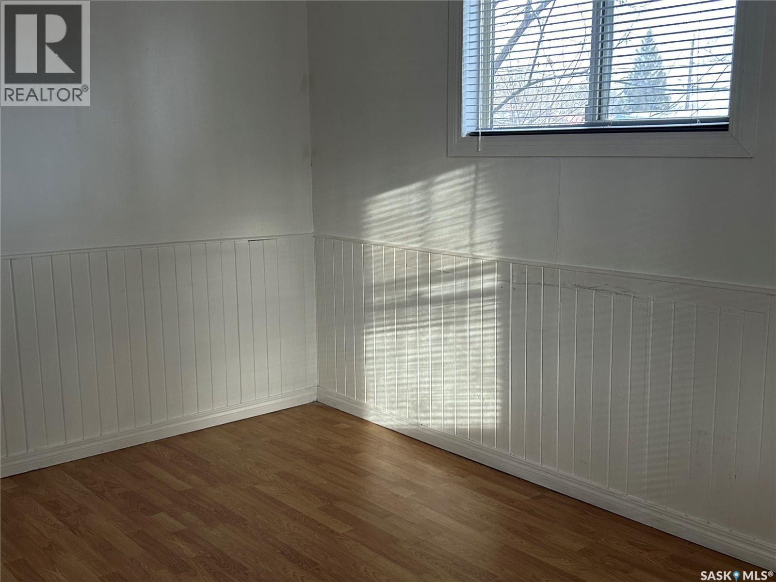 1042 Coteau Street W, Moose Jaw, Saskatchewan  S6H 5G4 - Photo 6 - SK032623