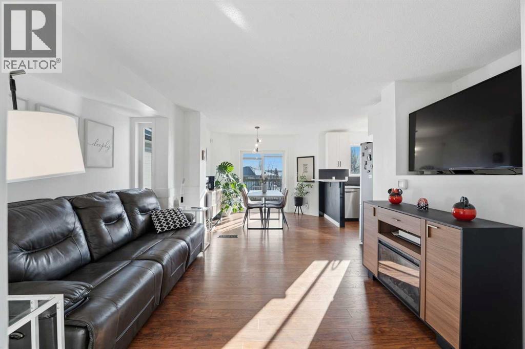 145 Harvest Glen Way Ne, Calgary, Alberta  T3K 4J4 - Photo 4 - A2293205