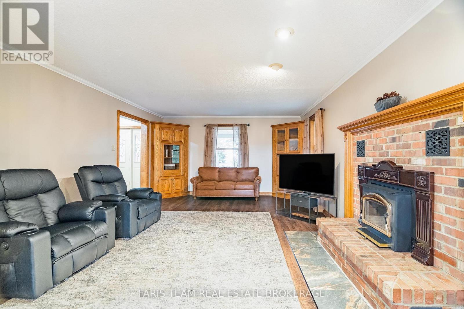 301 Concession 4 Road E, Tiny, Ontario  L0L 2T0 - Photo 16 - S12984494