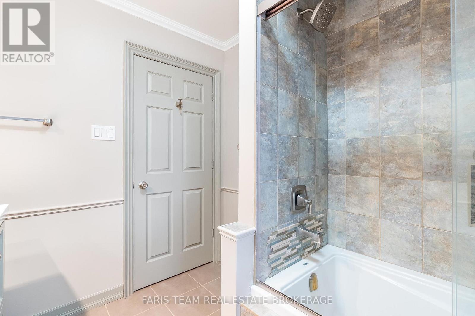 301 Concession 4 Road E, Tiny, Ontario  L0L 2T0 - Photo 26 - S12984494