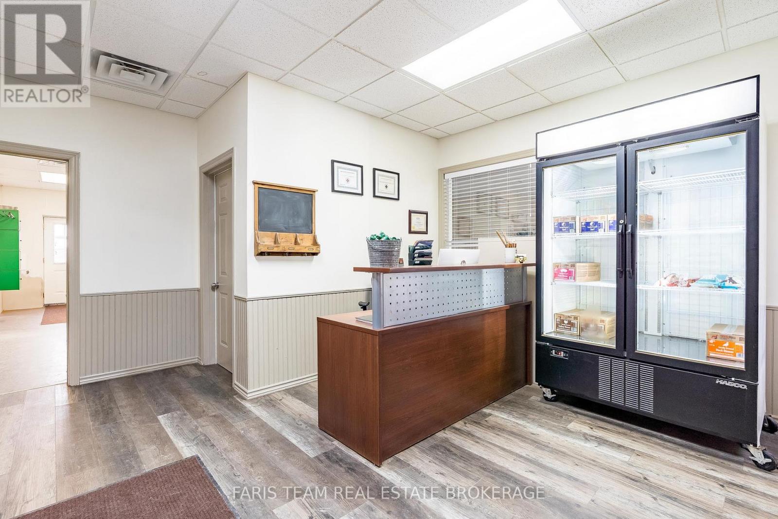 301 Concession 4 Road E, Tiny, Ontario  L0L 2T0 - Photo 36 - S12984494