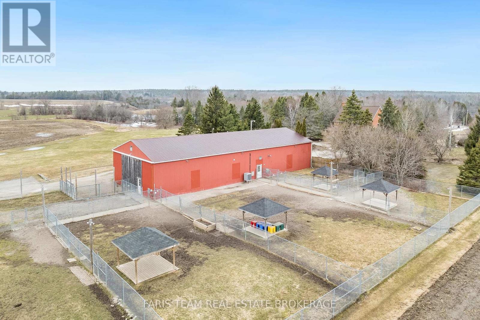 301 Concession 4 Road E, Tiny, Ontario  L0L 2T0 - Photo 44 - S12984494