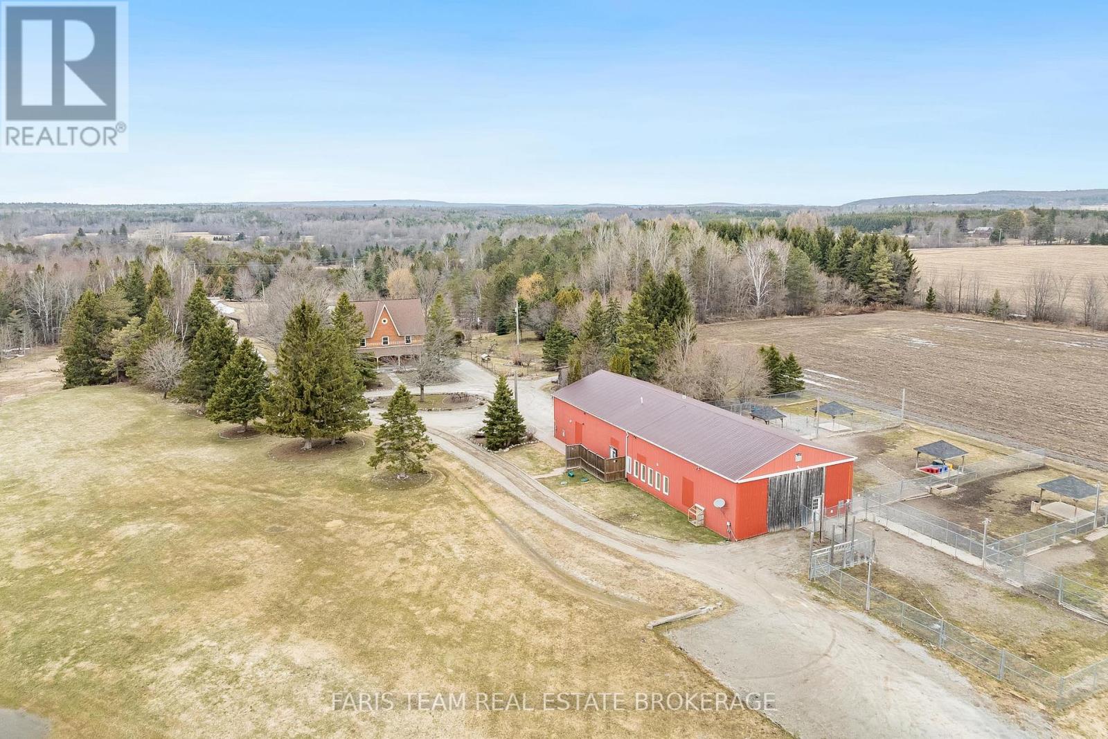 301 Concession 4 Road E, Tiny, Ontario  L0L 2T0 - Photo 47 - S12984494