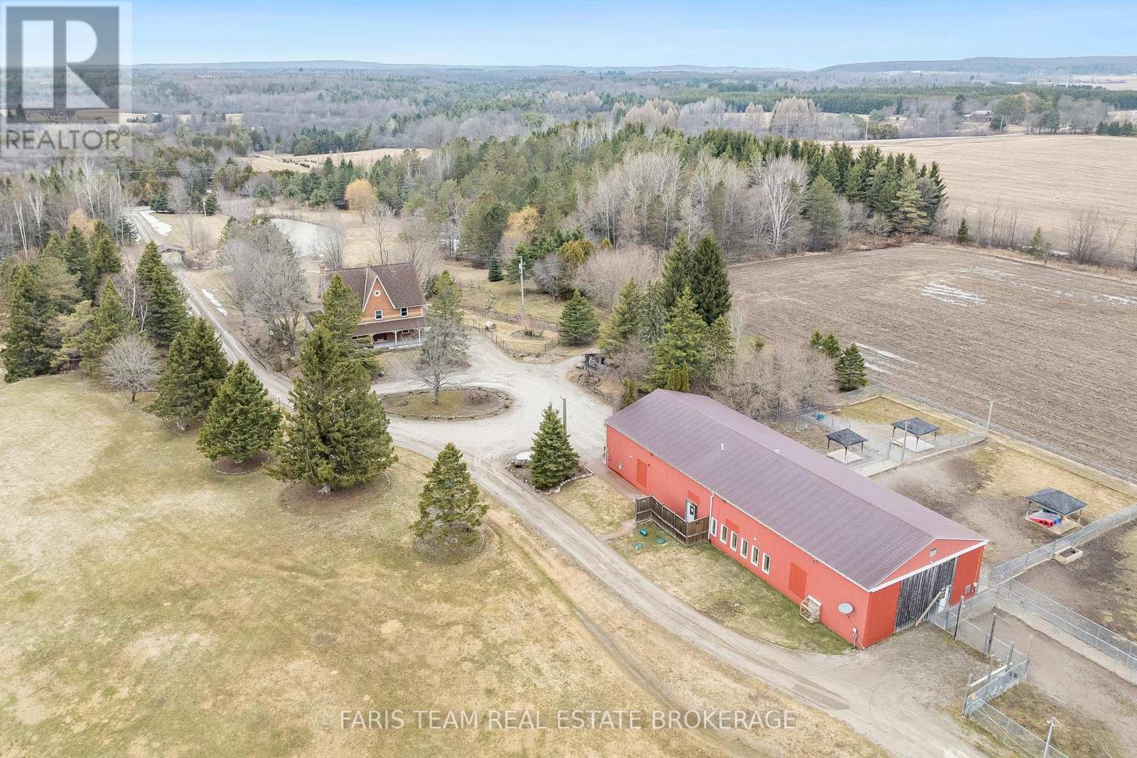 301 Concession 4 Road E, Tiny, Ontario L0L 2T0 - Photo 1 - S12984510