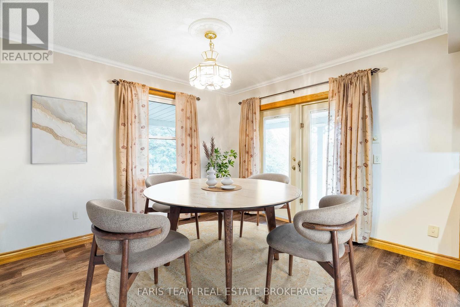 301 Concession 4 Road E, Tiny, Ontario L0L 2T0 - Photo 13 - S12984510