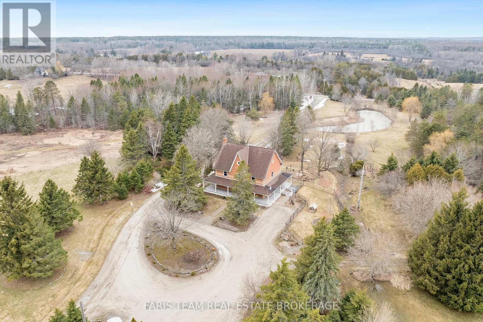 301 Concession 4 Road E, Tiny, Ontario L0L 2T0 - Photo 2 - S12984510