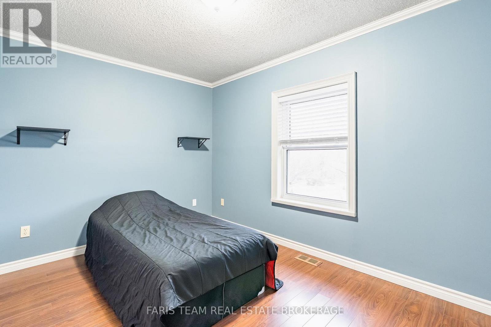 301 Concession 4 Road E, Tiny, Ontario L0L 2T0 - Photo 23 - S12984510