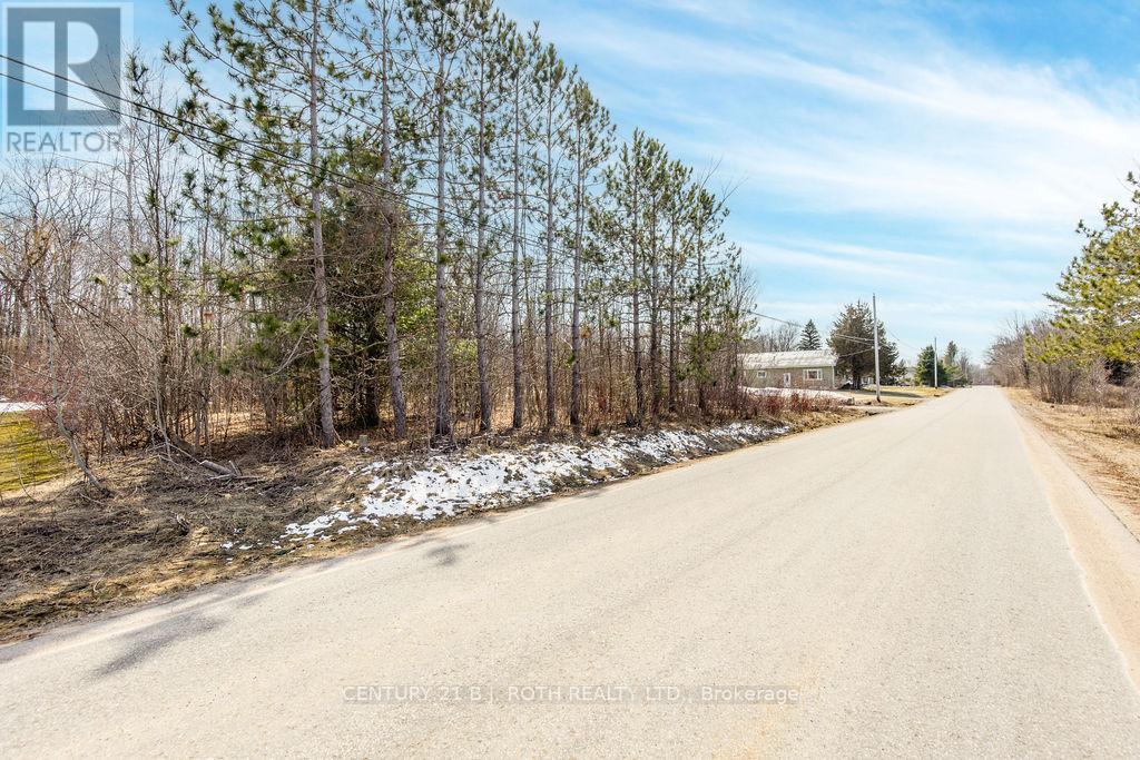 37 Todd Lane, Tay, Ontario  L0K 2A0 - Photo 15 - S12984694