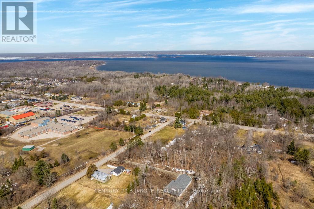 37 Todd Lane, Tay, Ontario  L0K 2A0 - Photo 6 - S12984694