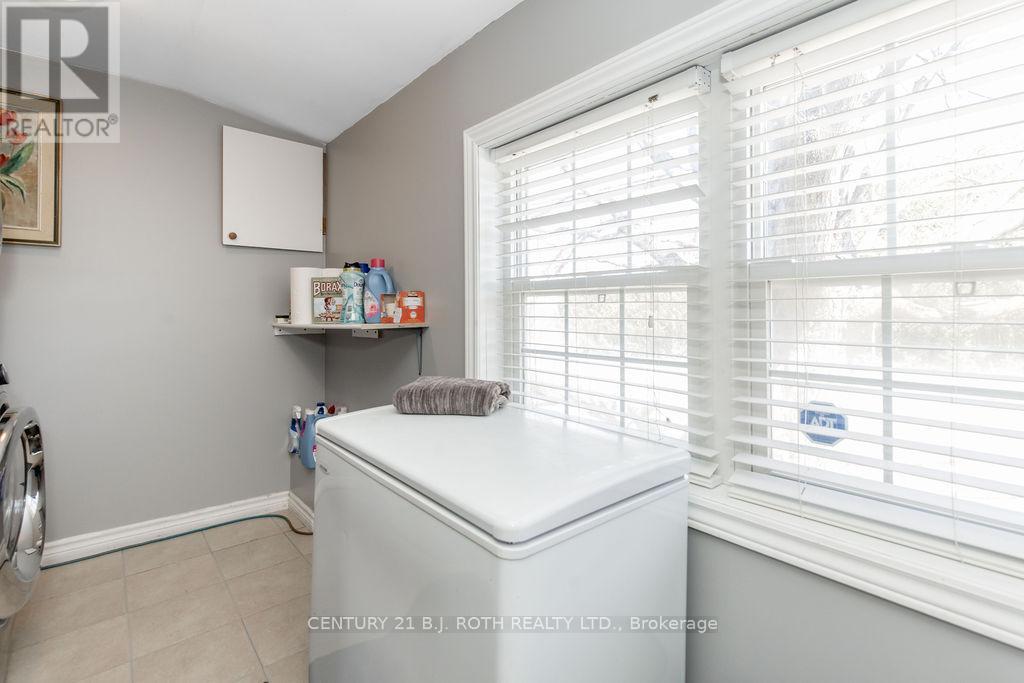 490 Park Street, Tay, Ontario  L0K 2A0 - Photo 28 - S12984718