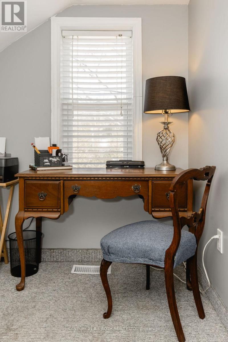 490 Park Street, Tay, Ontario  L0K 2A0 - Photo 33 - S12984718