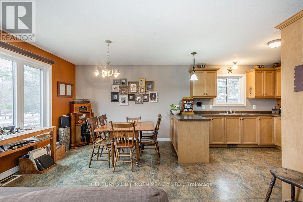 3400 Reservoir Drive, Severn, Ontario  L0K 1E0 - Photo 12 - S12984724