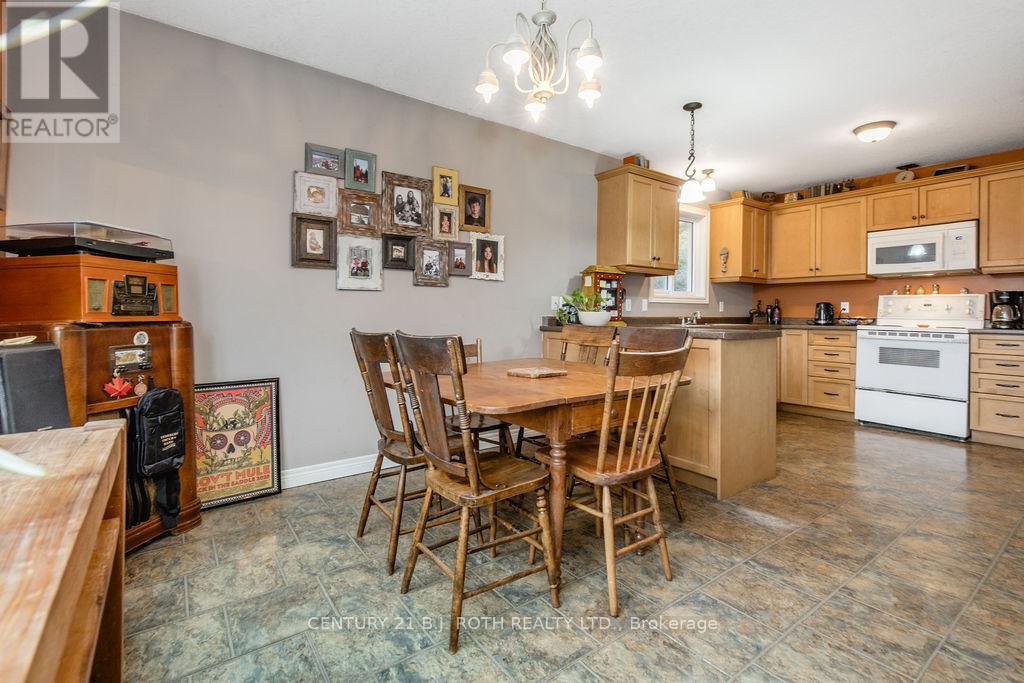 3400 Reservoir Drive, Severn, Ontario  L0K 1E0 - Photo 13 - S12984724