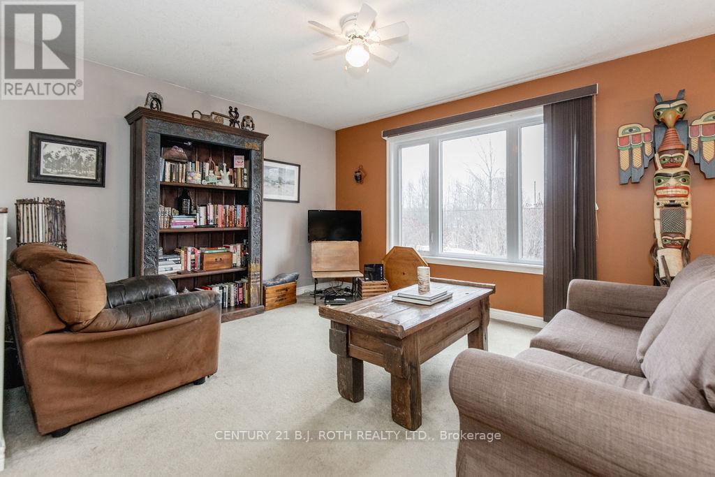 3400 Reservoir Drive, Severn, Ontario  L0K 1E0 - Photo 9 - S12984724