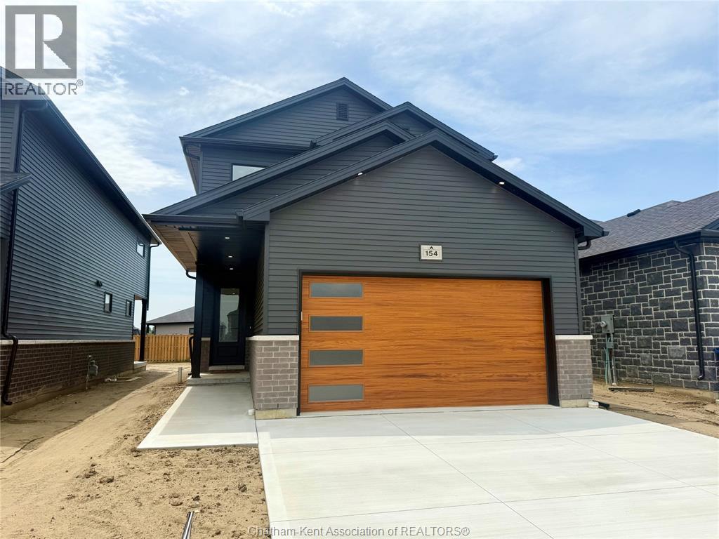 199 Ironwood Trail, Chatham, Ontario  N7M 0T3 - Photo 2 - 26007820