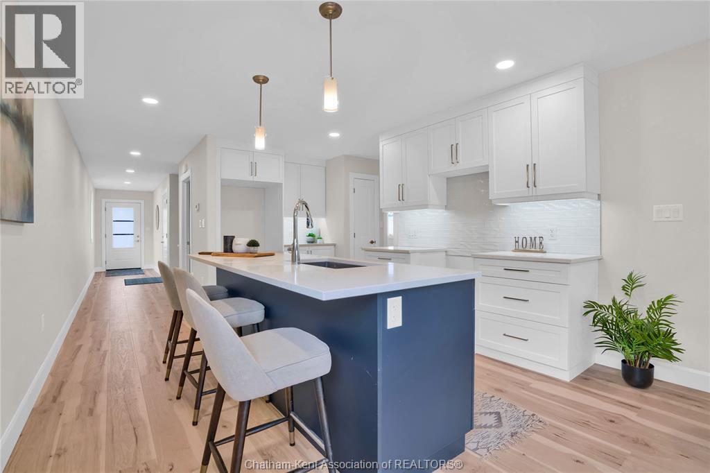 166 Ironwood Trail, Chatham, Ontario  N7M 0T3 - Photo 3 - 26007819