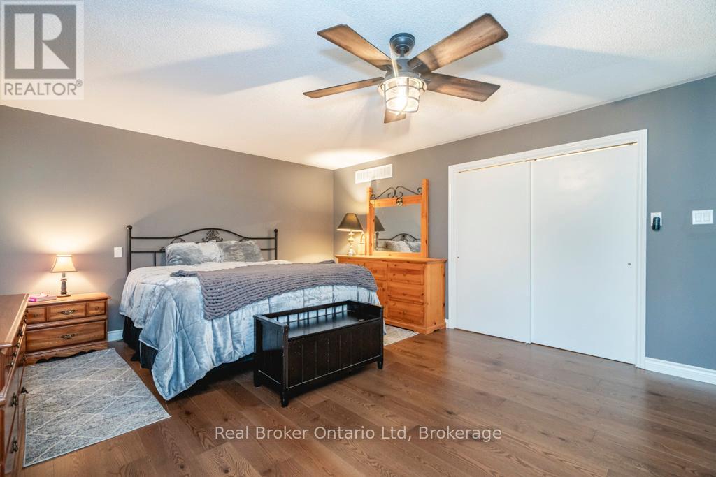 4060 10th Side Road, Bradford West Gwillimbury, Ontario  L3Z 3V2 - Photo 22 - N12773140