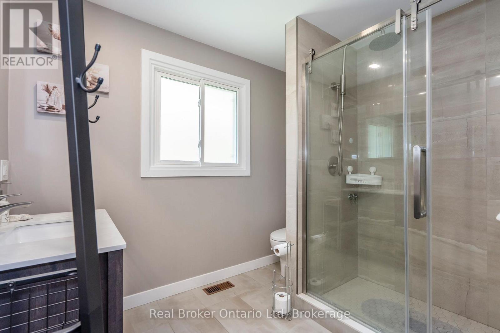 1467 Rosemount Road, Tay, Ontario  L0K 2C0 - Photo 20 - S12389589