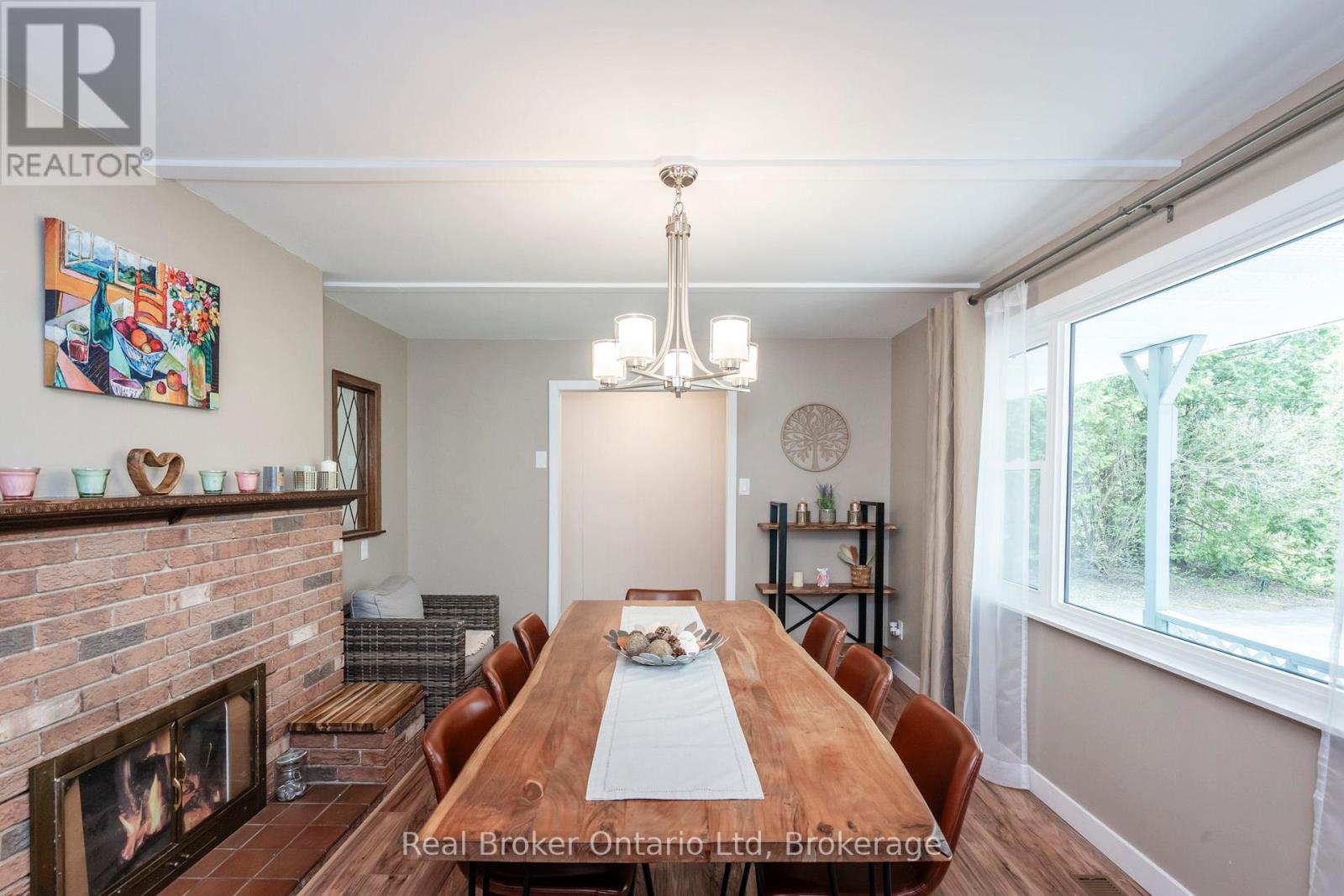 1467 Rosemount Road, Tay, Ontario  L0K 2C0 - Photo 7 - S12389589