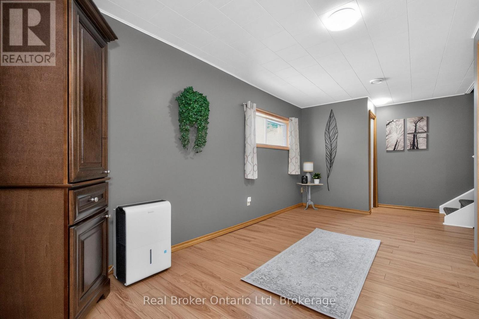 16 Mundy Avenue, Tiny, Ontario  L9M 0B5 - Photo 15 - S12638718