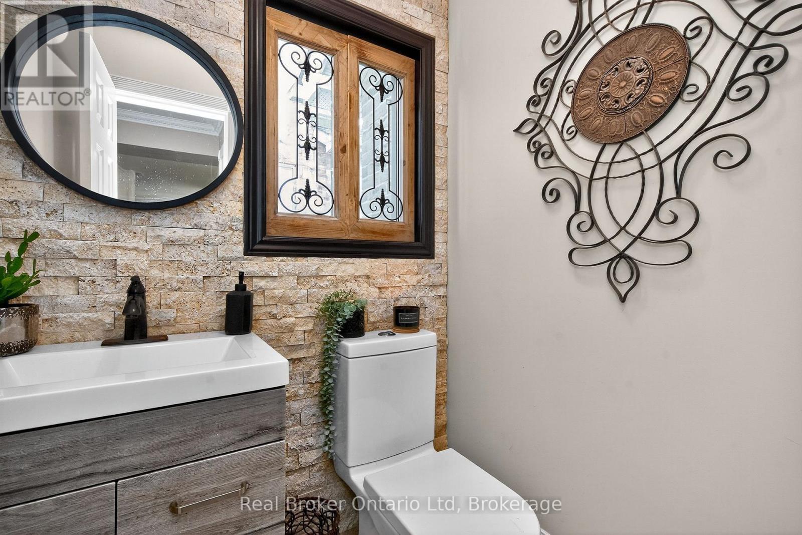 136 Birchwood Drive, Barrie, Ontario  L4M 6Y1 - Photo 19 - S12700058