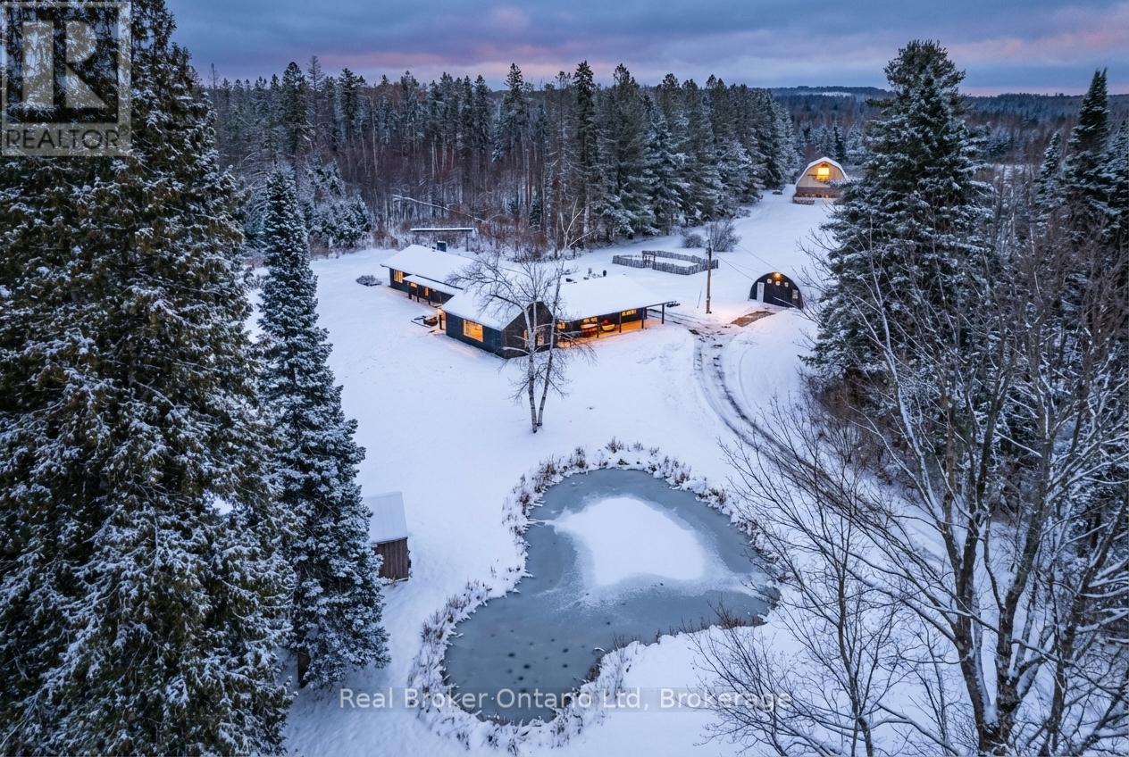 1076 BEAVER LANE, Springwater, Ontario