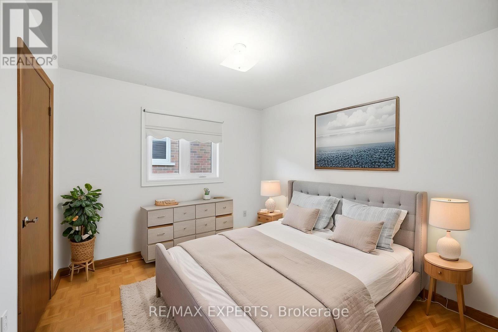 92 Mapes Avenue, Vaughan, Ontario  L4L 8R9 - Photo 11 - N12983846