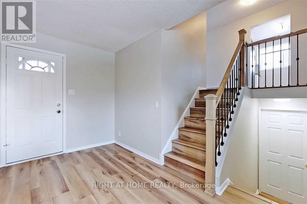 1017 Anna Maria Avenue, Innisfil, Ontario  L9S 1V6 - Photo 8 - N12984574