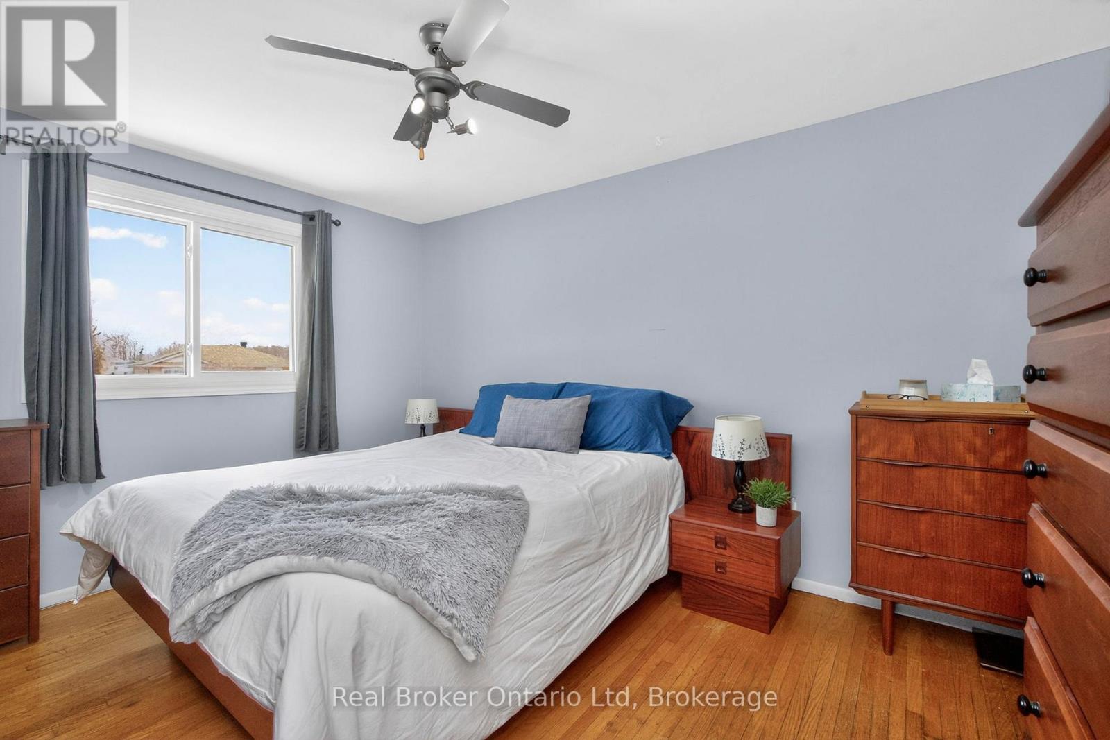 150 Woodland Drive, Midland, Ontario  L4R 4E3 - Photo 10 - S12923720