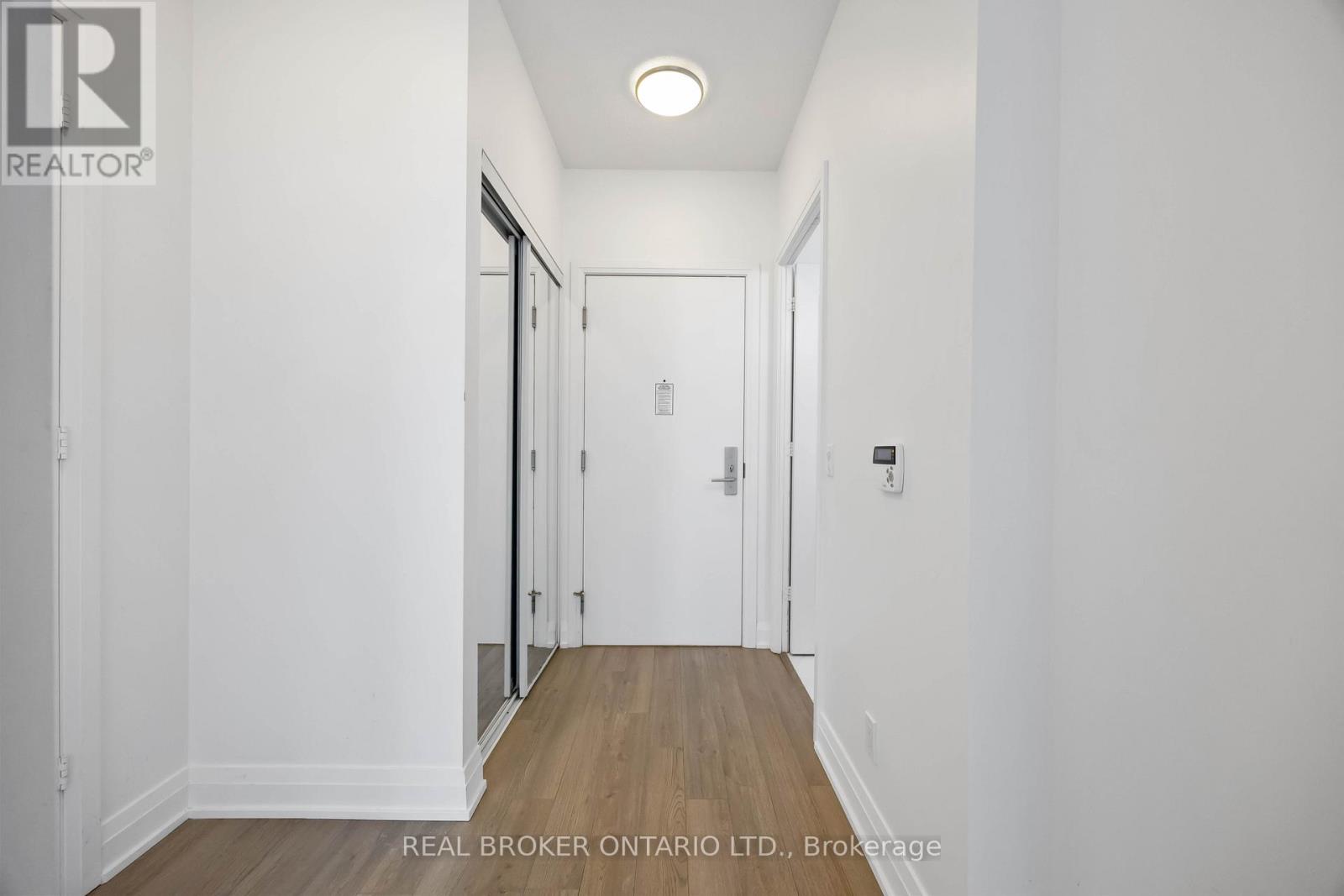 302 - 56 Annie Craig Drive, Toronto, Ontario  M8V 0C5 - Photo 8 - W12777926