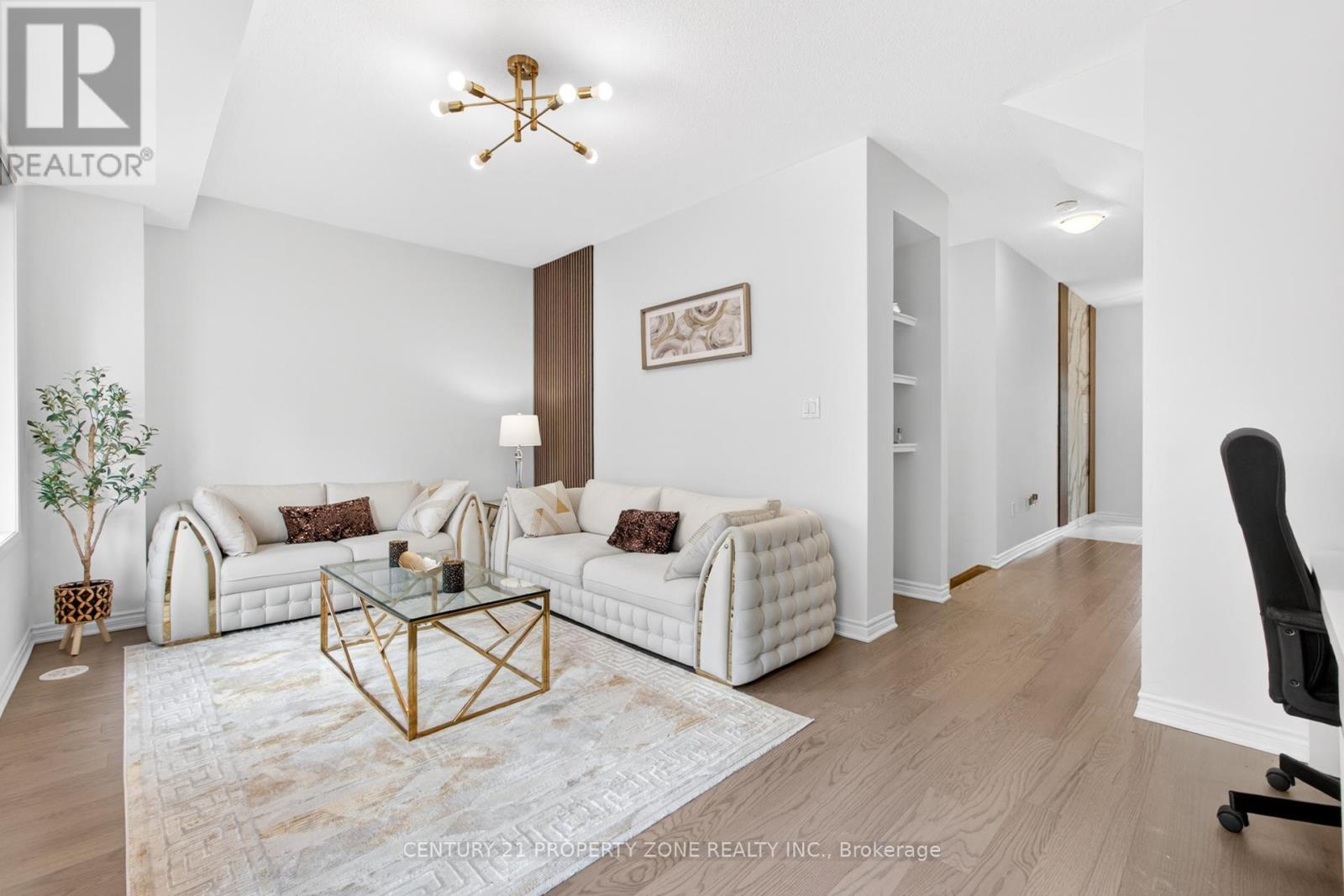 5186 Viola Desmond Drive, Mississauga, Ontario  L5M 2S7 - Photo 10 - W12984542