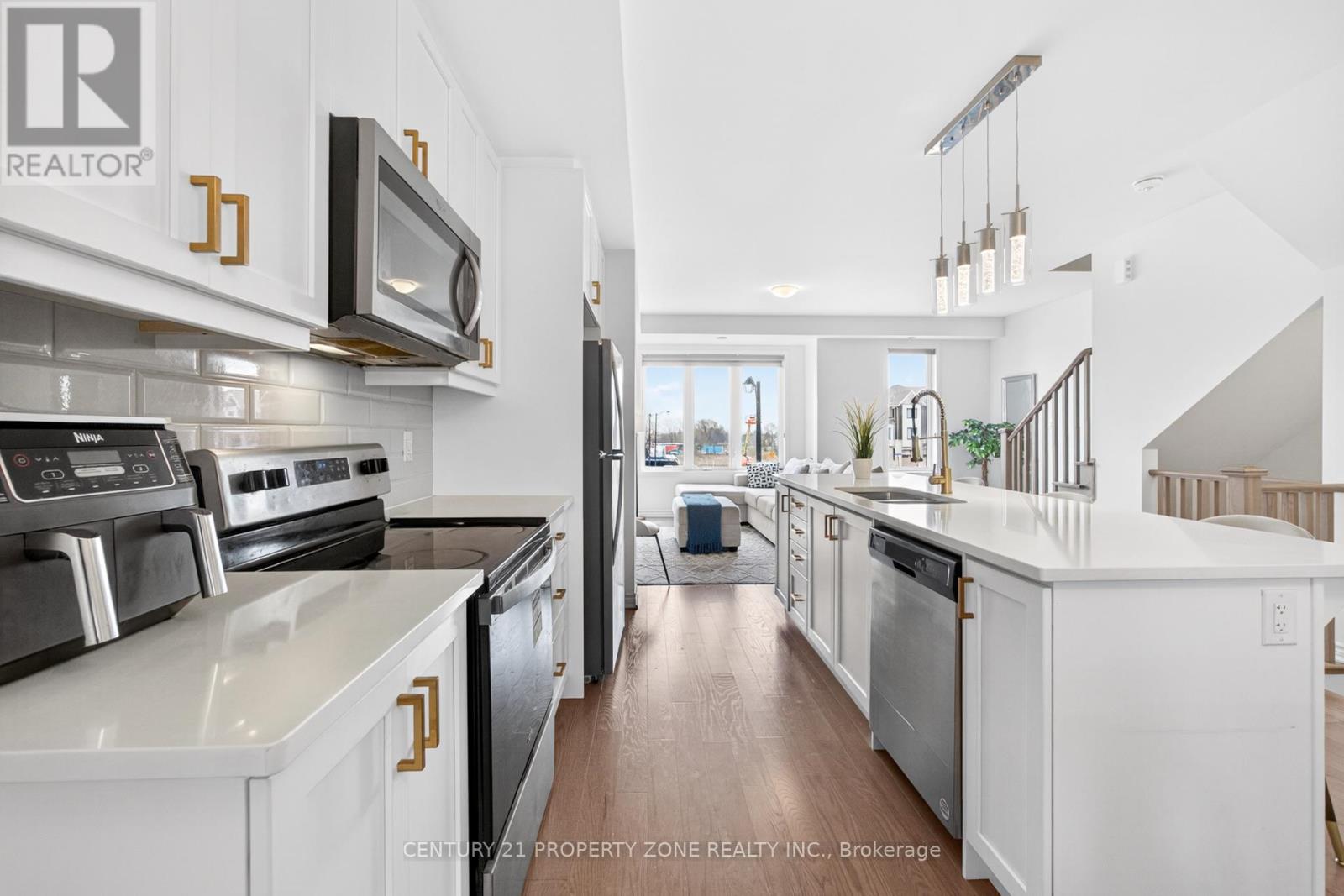 5186 Viola Desmond Drive, Mississauga, Ontario  L5M 2S7 - Photo 20 - W12984542