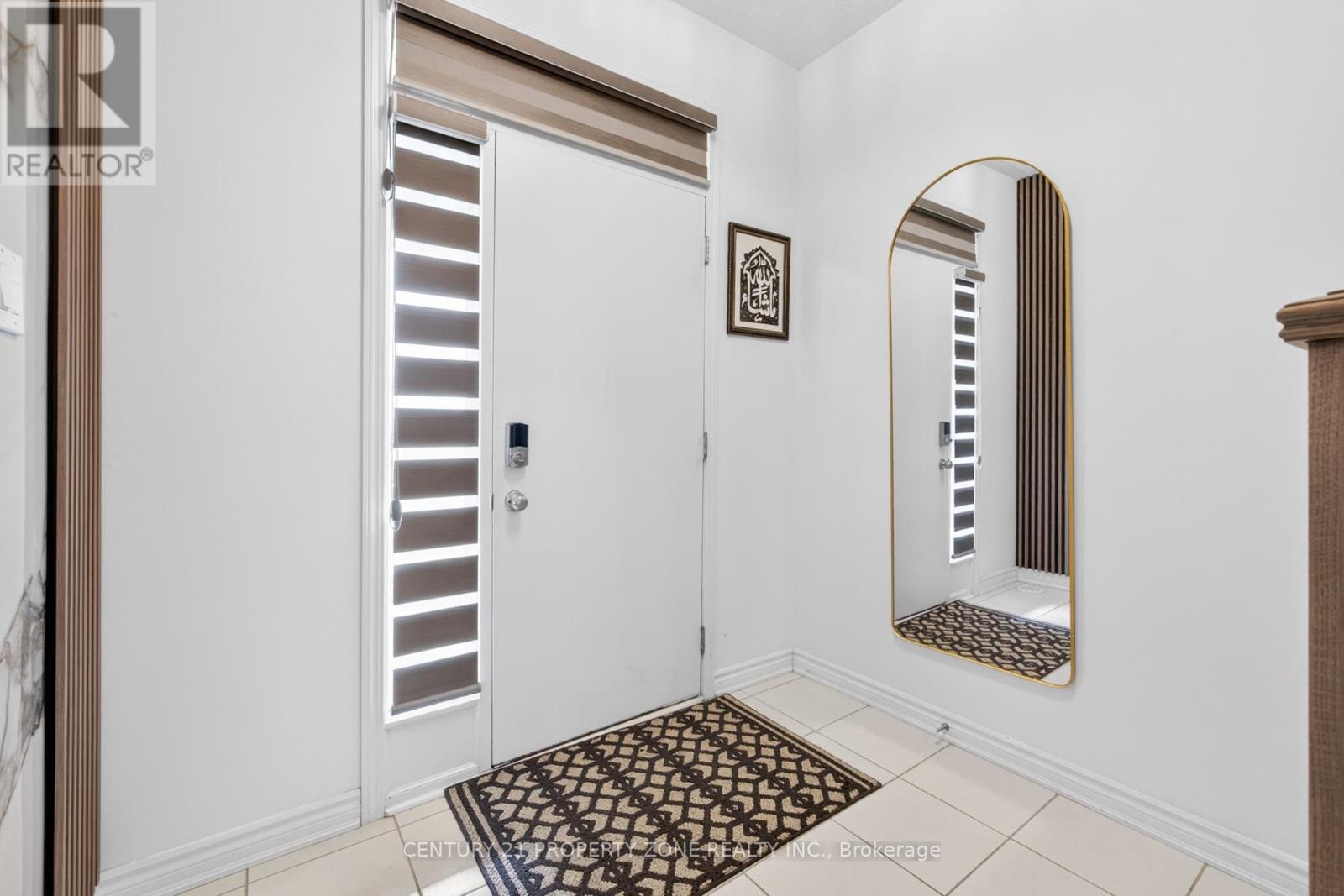 5186 Viola Desmond Drive, Mississauga, Ontario  L5M 2S7 - Photo 5 - W12984542