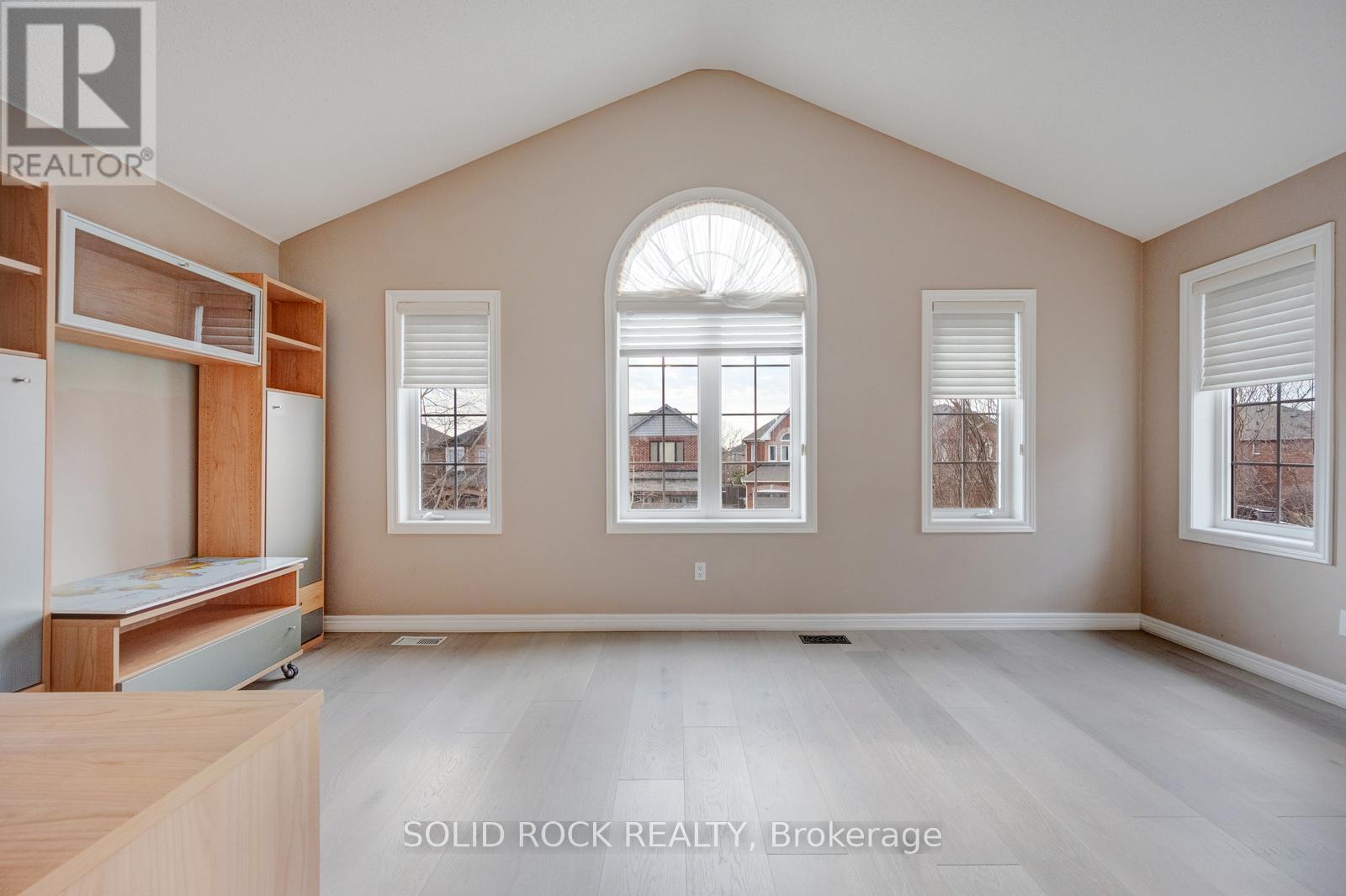 34 Forsyth Crescent, Halton Hills, Ontario  L7G 6G3 - Photo 34 - W12984550