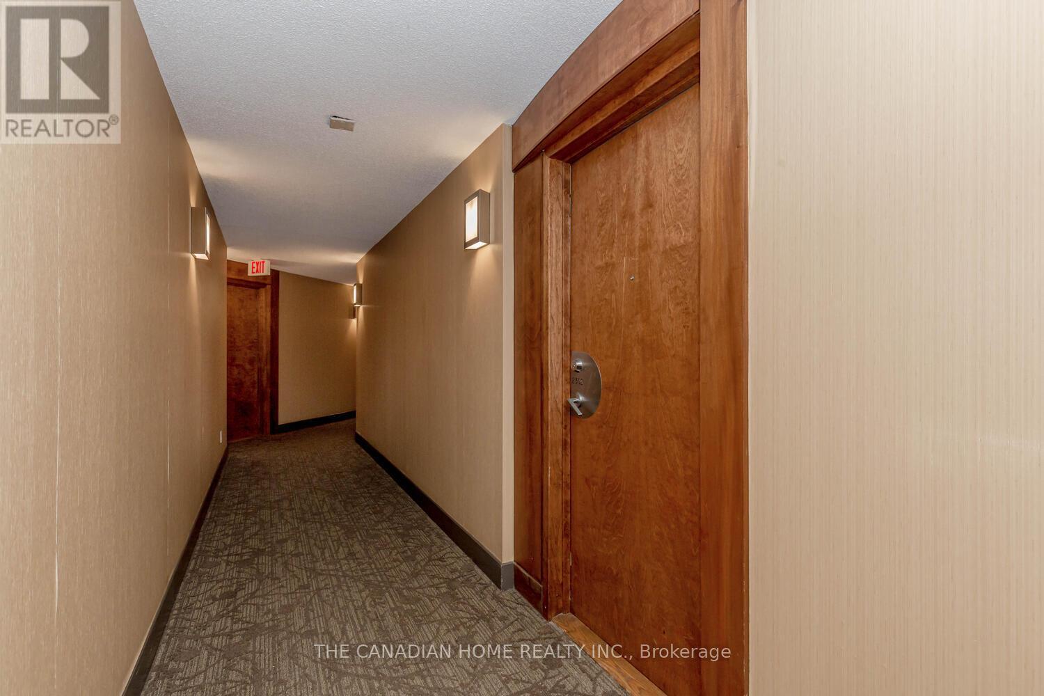 2302 - 3880 Duke Of York Boulevard, Mississauga, Ontario  L5B 4M7 - Photo 13 - W12984604