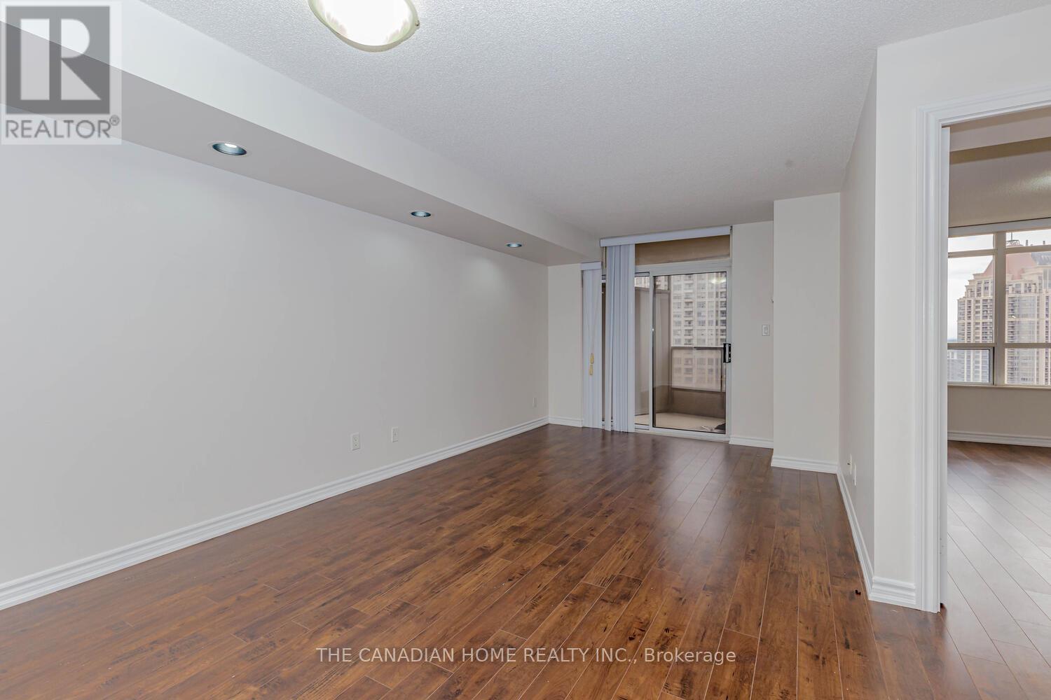 2302 - 3880 Duke Of York Boulevard, Mississauga, Ontario  L5B 4M7 - Photo 23 - W12984604