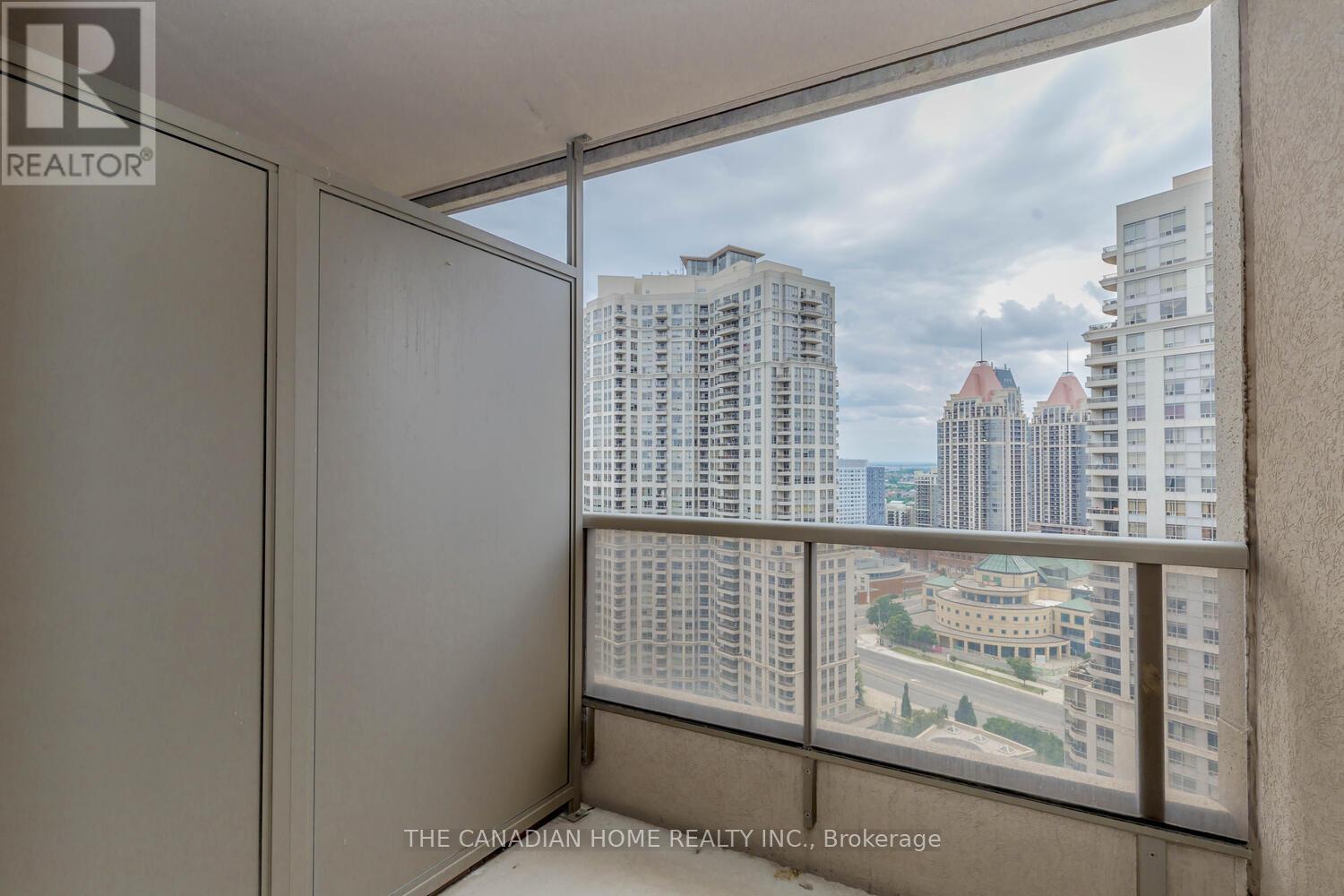 2302 - 3880 Duke Of York Boulevard, Mississauga, Ontario  L5B 4M7 - Photo 39 - W12984604