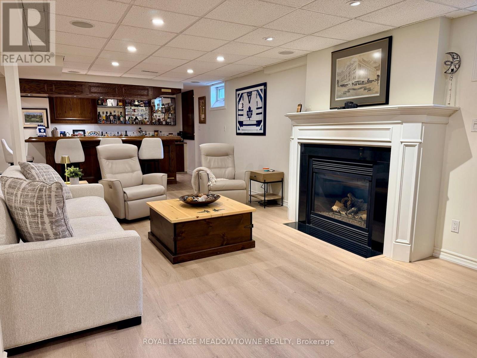 2008 Peak Place, Oakville, Ontario  L6H 5T2 - Photo 25 - W12984616