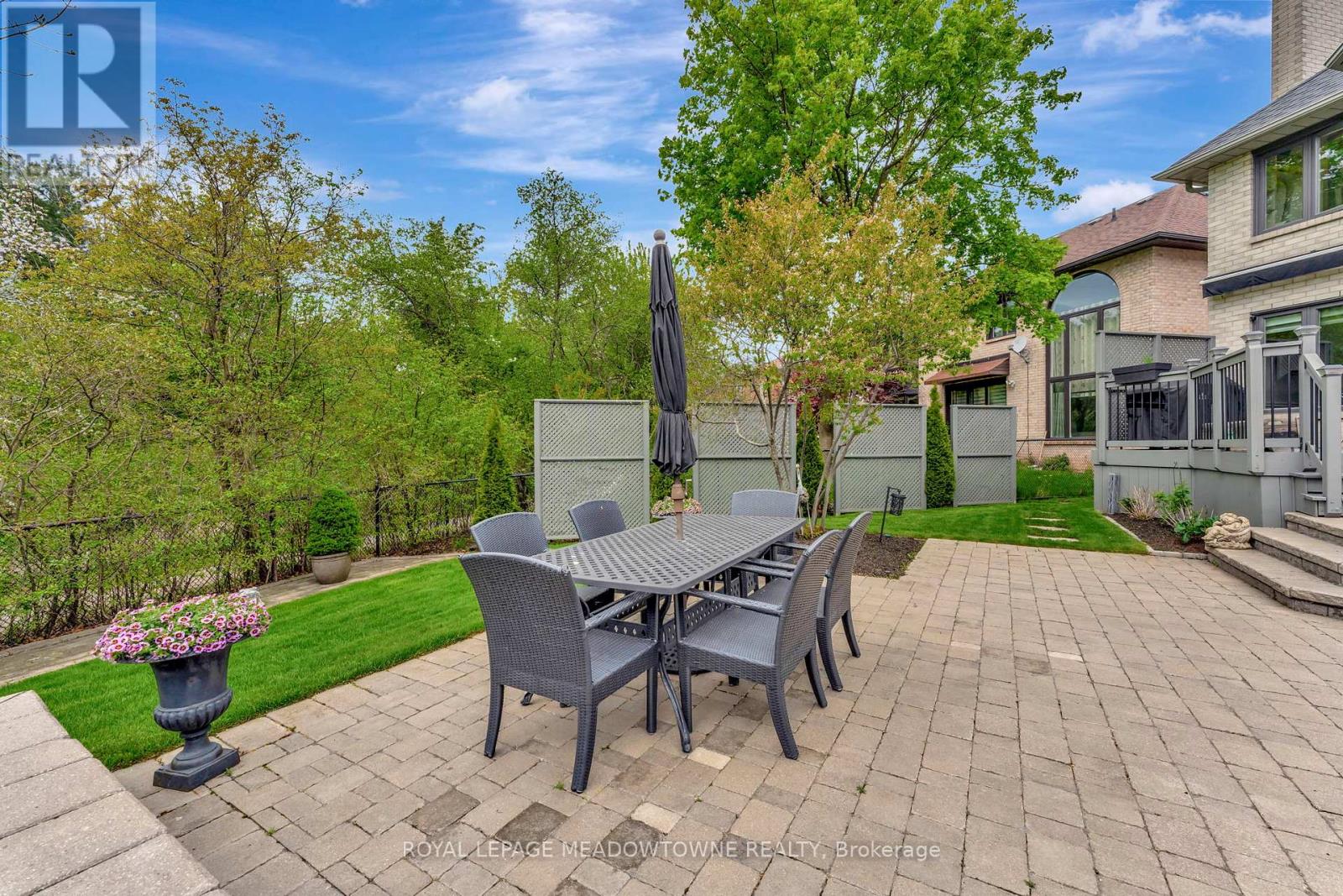 2008 Peak Place, Oakville, Ontario  L6H 5T2 - Photo 33 - W12984616