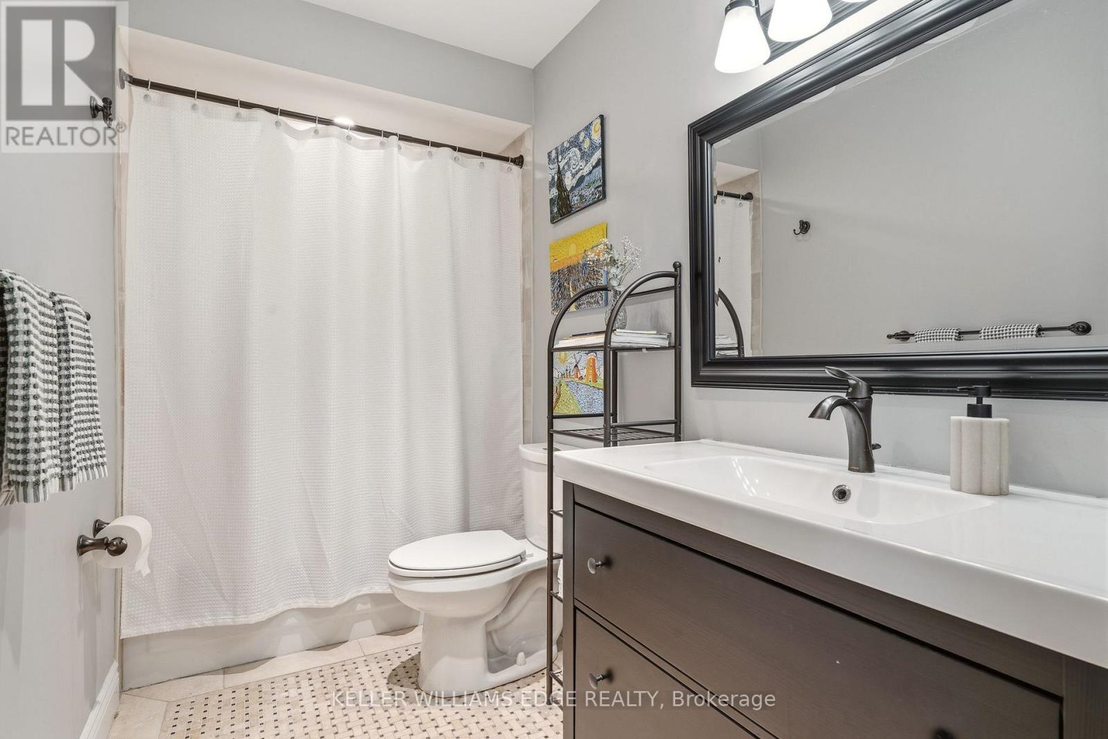 235 - 2110 Cleaver Avenue, Burlington, Ontario  L7M 3Z4 - Photo 11 - W12984634