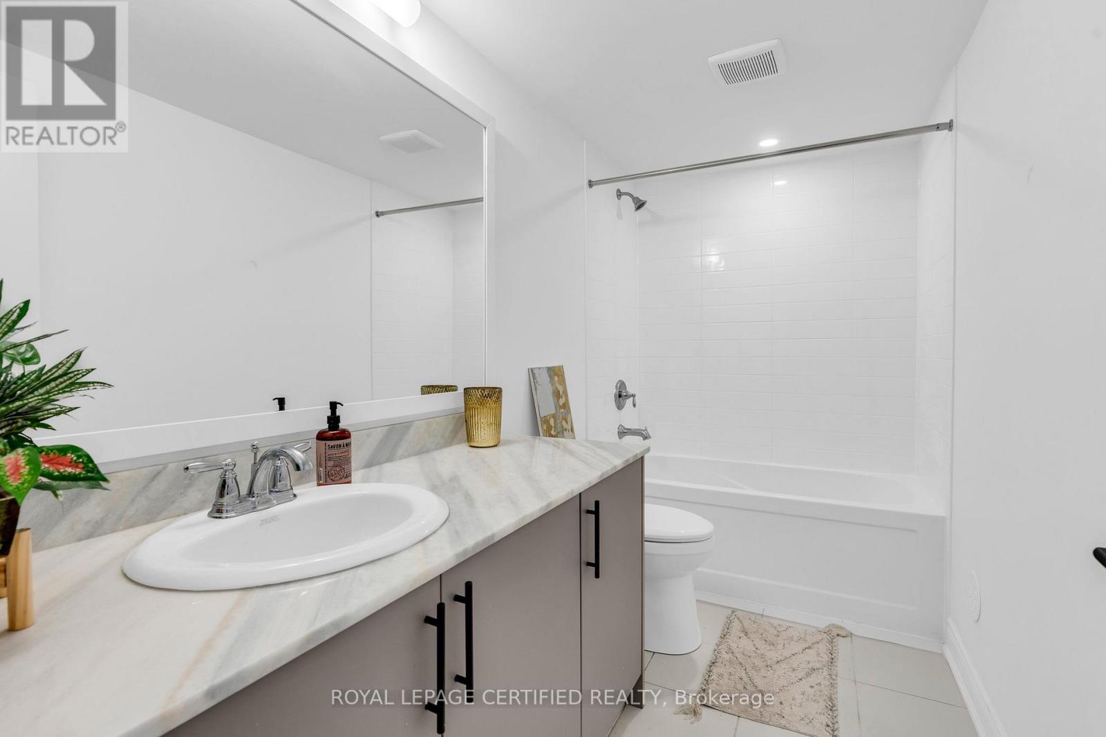 10 - 74a Thomas Street, Mississauga, Ontario  L5M 2R6 - Photo 35 - W12984650