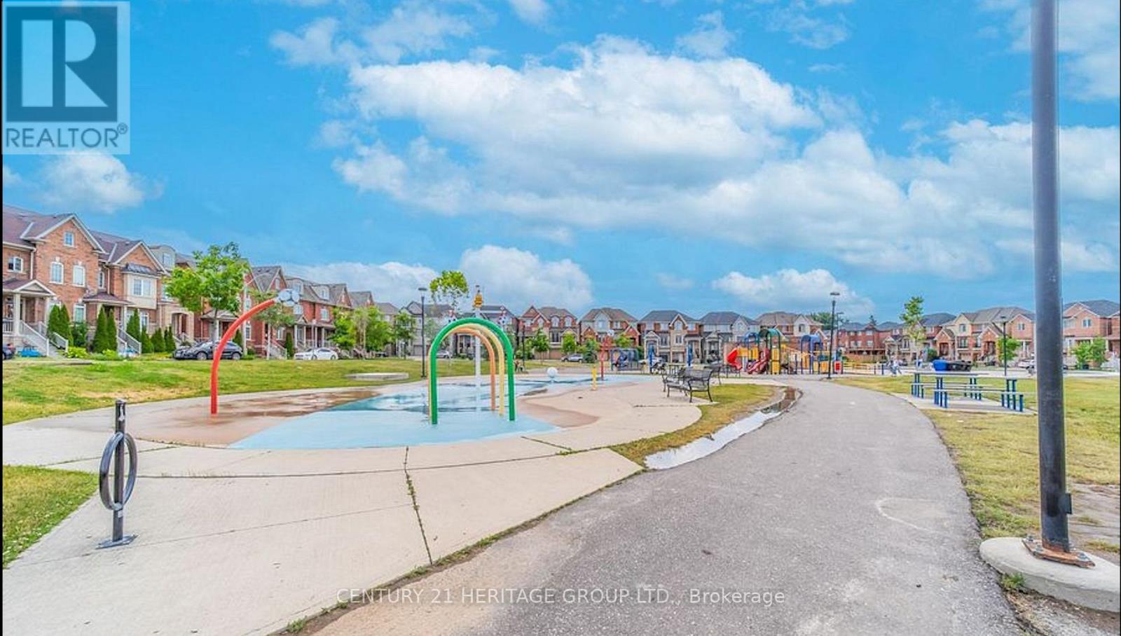 267 - 60 Parrotta Drive, Toronto, Ontario  M9M 0B4 - Photo 16 - W12984684